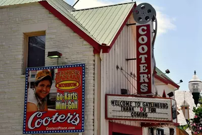cooter's place in gatlinburg tennessee