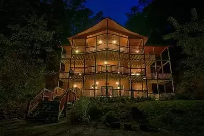 The King of the Mountain cabin in Gatlinburg.