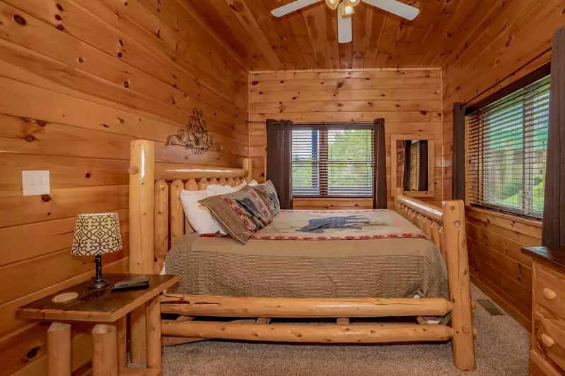 7th Heaven - 7 Bedroom Sevierville Cabin Rental