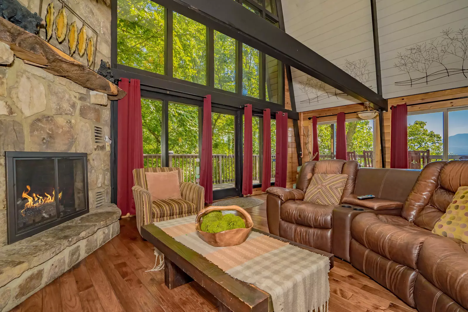 Chateau Sur Lamont 5 Bedroom Gatlinburg Cabin Rental