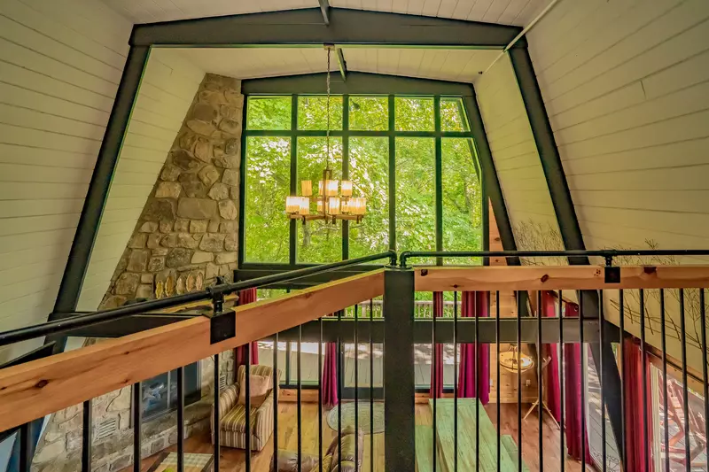 Chateau Sur Lamont 5 Bedroom Gatlinburg Cabin Rental