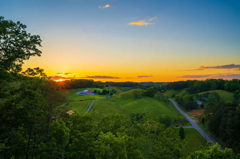 Ridge Top Retreat 12 Bedroom Sevierville Cabin Rental