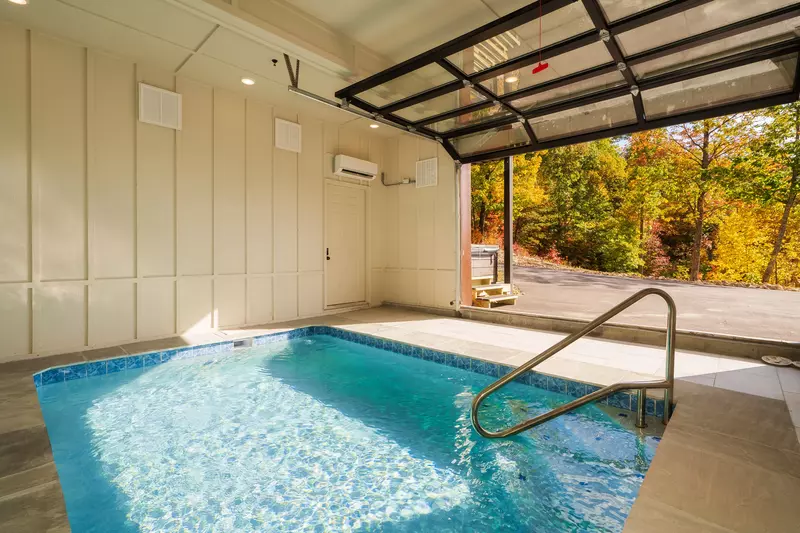 Summit Trail Retreat 5 Bedroom Sevierville Cabin Rental