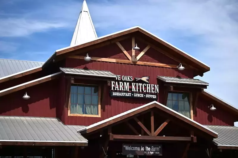 five oaks farm kitchen