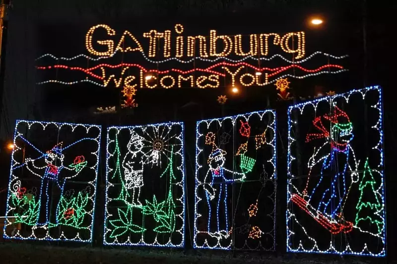 welcome to gatlinburg winterfest lights