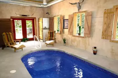 indoor pool in selcuded cabin