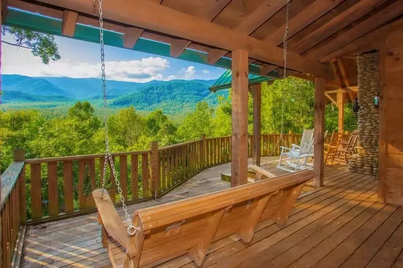 swing on deck from secluded cabin in Gatlinburg