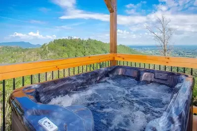 hot tub cabin