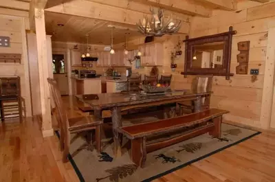 dining area and kitchen in large cabin