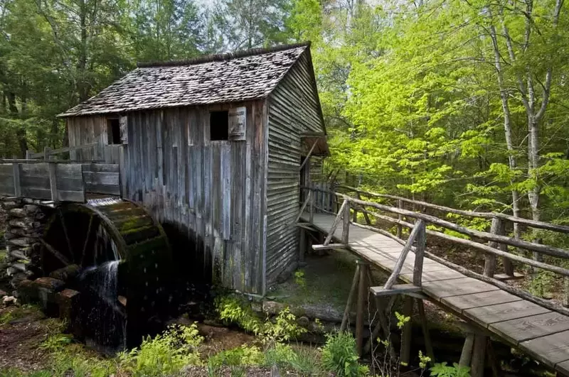 The John Cable gristmill in Cades Cove.