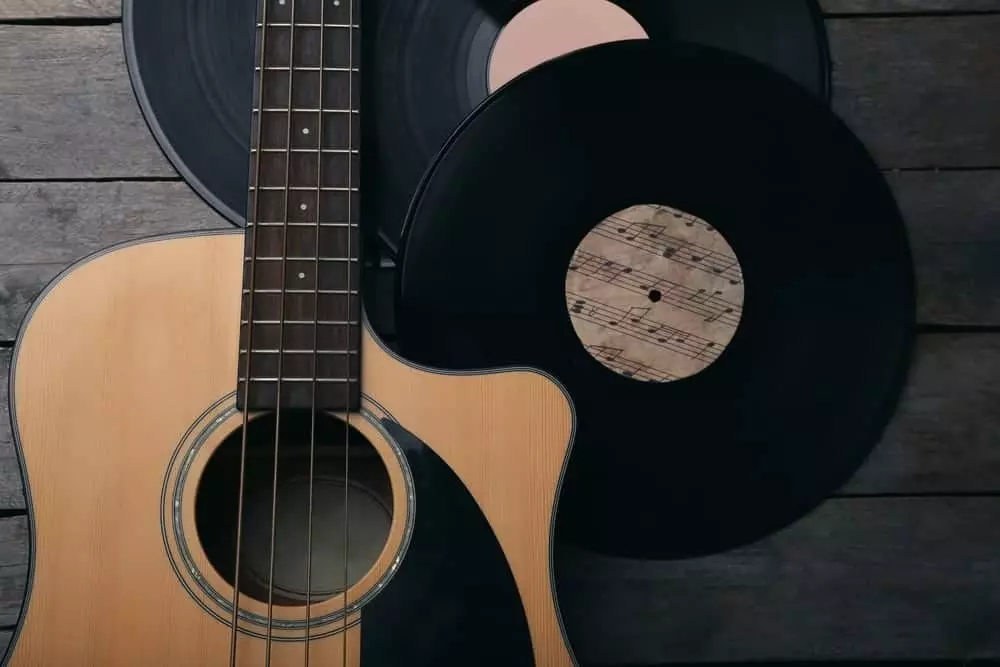 Guitar and record at Memories Theater in Pigeon Forge