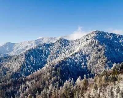 Snow covered mountains in Gatlinburg.