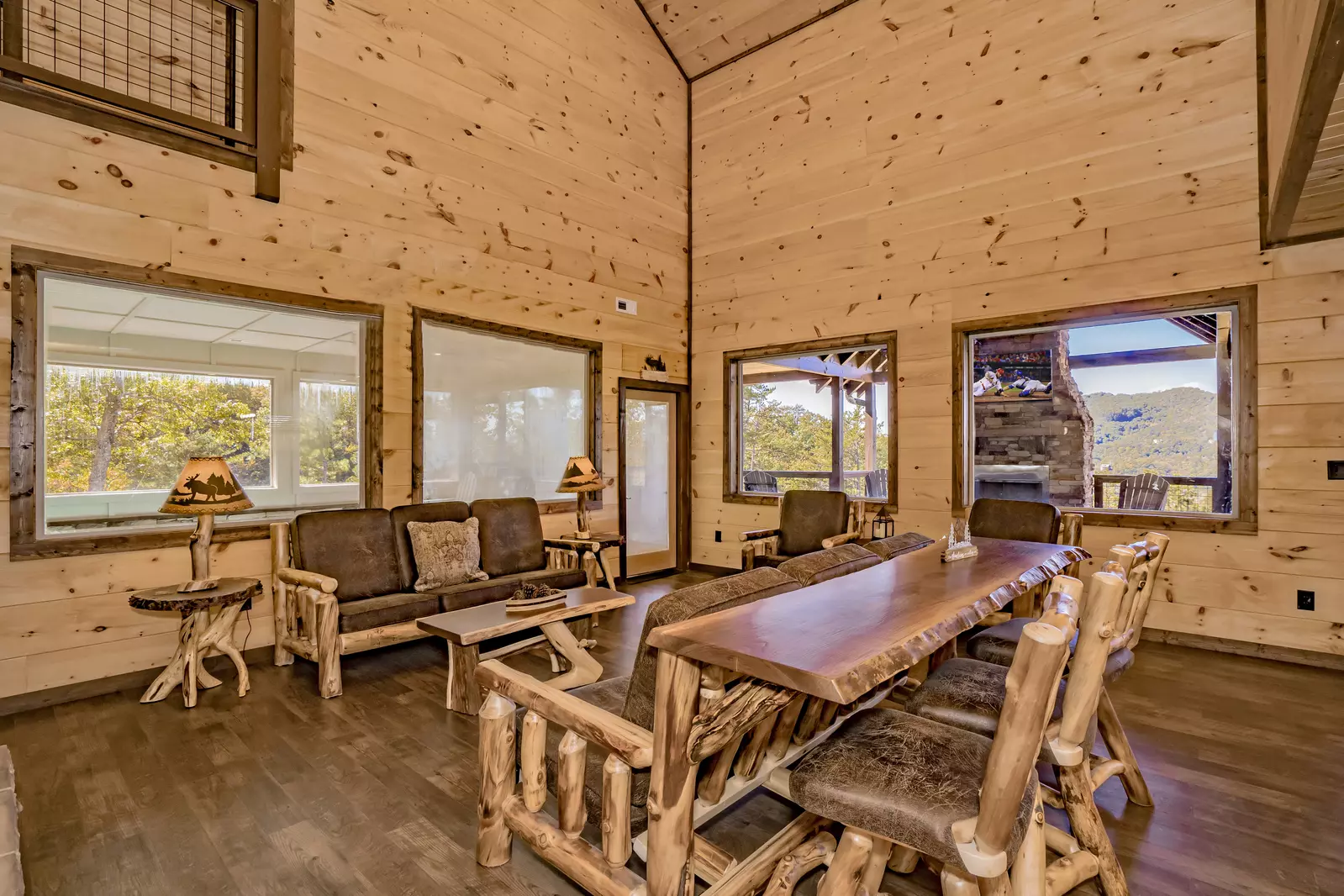 Grouse Mountain Lodge 5 Bedroom Sevierville Cabin Rental