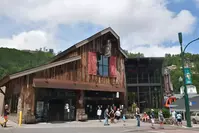 sugarlands distilling company is one of the top places for moonshine tasting in Gatlinburg