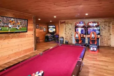 large cabin smoky mountains game room