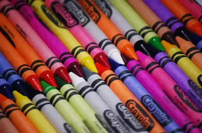 assortment of Crayola crayons