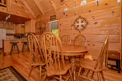 Red Cedar Retreat 16