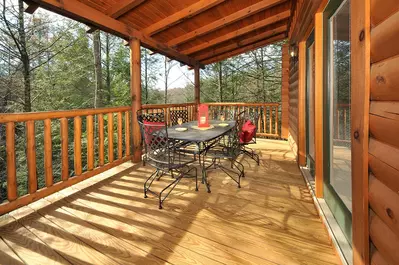 Mountain Lodge 15