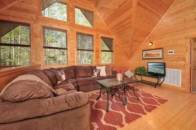 Mountain Lodge 16