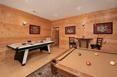 Mountain Lodge 25