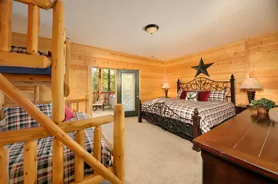 Mountain Lodge 28