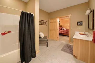 Mountain Lodge 31