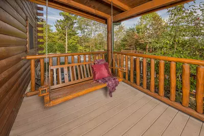 Linger Lodge 29