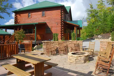 Linger Lodge 37