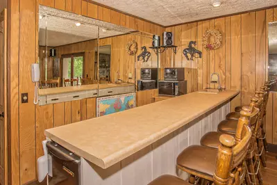 Cedar Pointe 24