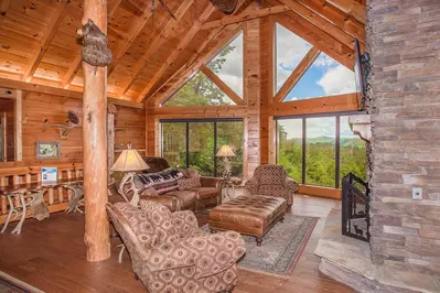 Grand Bluff Lodge 16