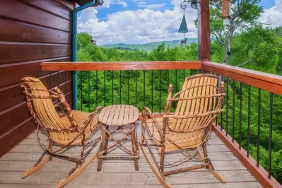 Grand Bluff Lodge 24