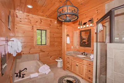 Grand Bluff Lodge 25