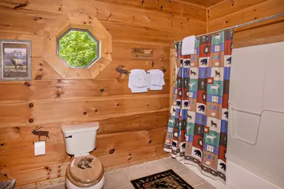 Grand Bluff Lodge 41