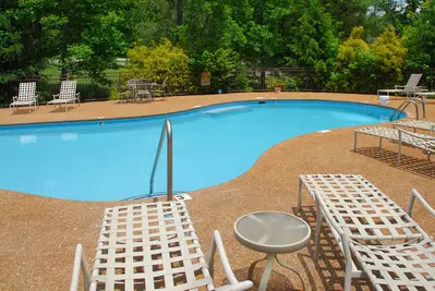 Grand Bluff Lodge 64