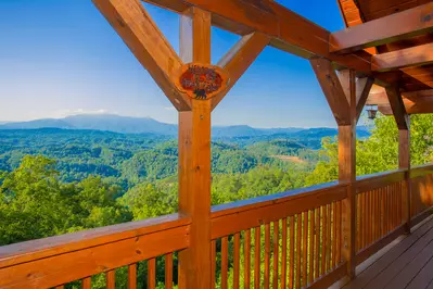 Majestic Mountain Escape 22
