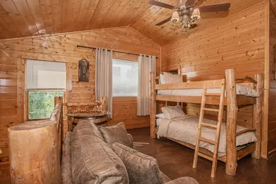 Majestic Mountain Lodge 31