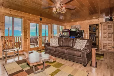 Majestic Mountain Lodge 36
