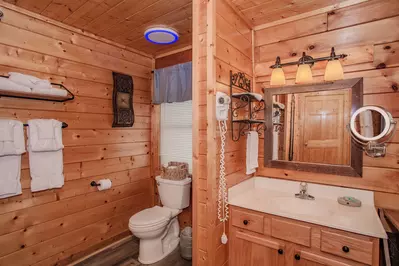 Majestic Mountain Lodge 40