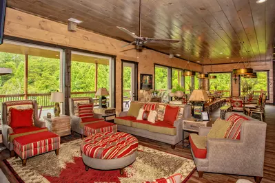 Smoky Mountain Retreat 12