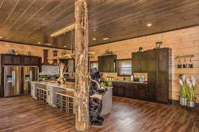 Smoky Mountain Retreat 14