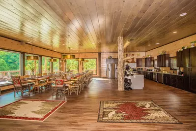 Smoky Mountain Retreat 17