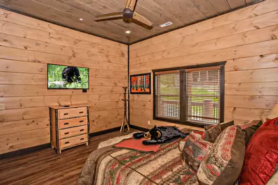 Smoky Mountain Retreat 25