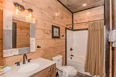 Smoky Mountain Retreat 34