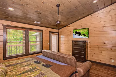 Smoky Mountain Retreat 53