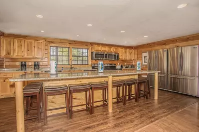 Timber Lodge 10