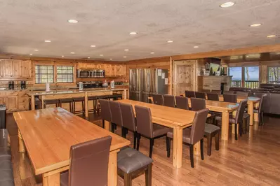 Timber Lodge 12