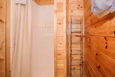 Timber Lodge 49
