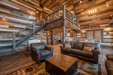 Alpine Mountain Lodge 10
