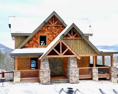 Alpine Mountain Lodge 52