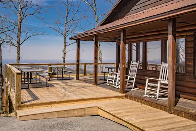 Timber Lodge 27